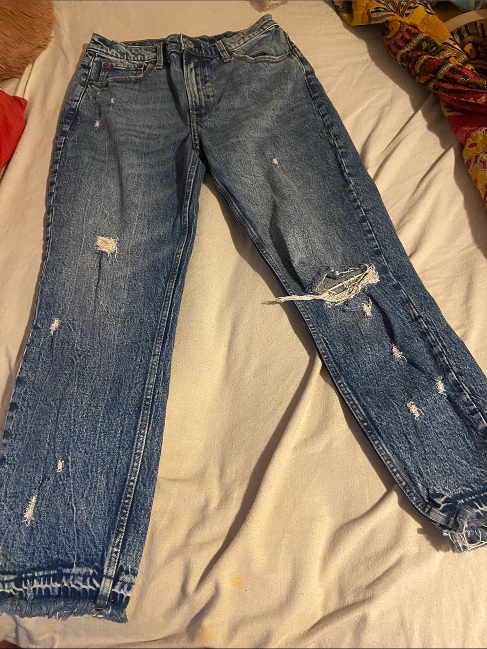 Abercrombie & Fitch High Rise Distressed Mom Jeans Medium Acid Wash Sz 29